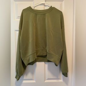 Lululemon oversized cropped crew